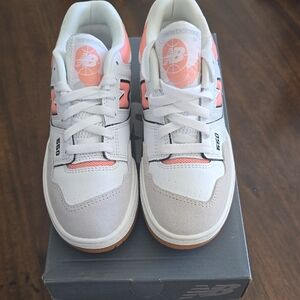New Balance Kids White & Pink Low-Top Sneakers